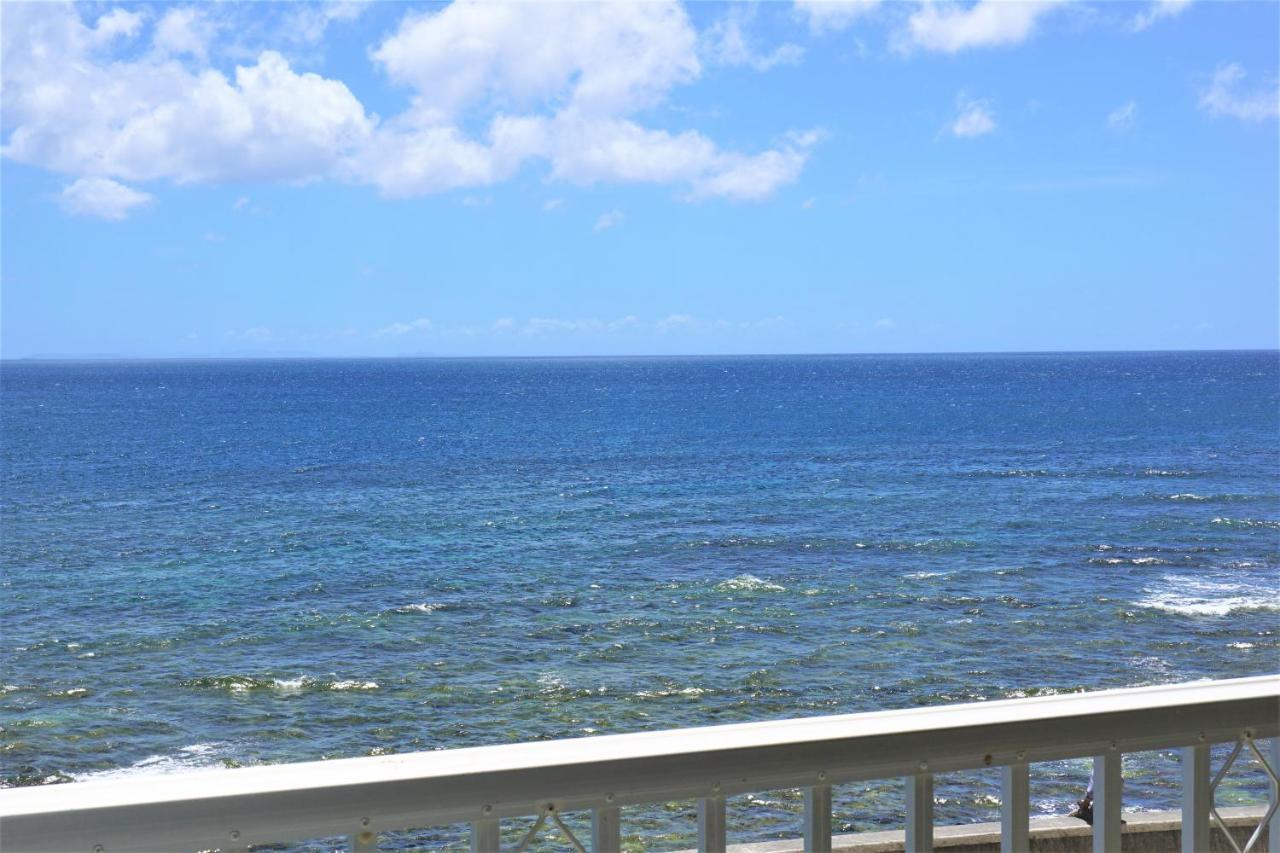 Hotel Okinawa Ocean Front Chatan Esterno foto