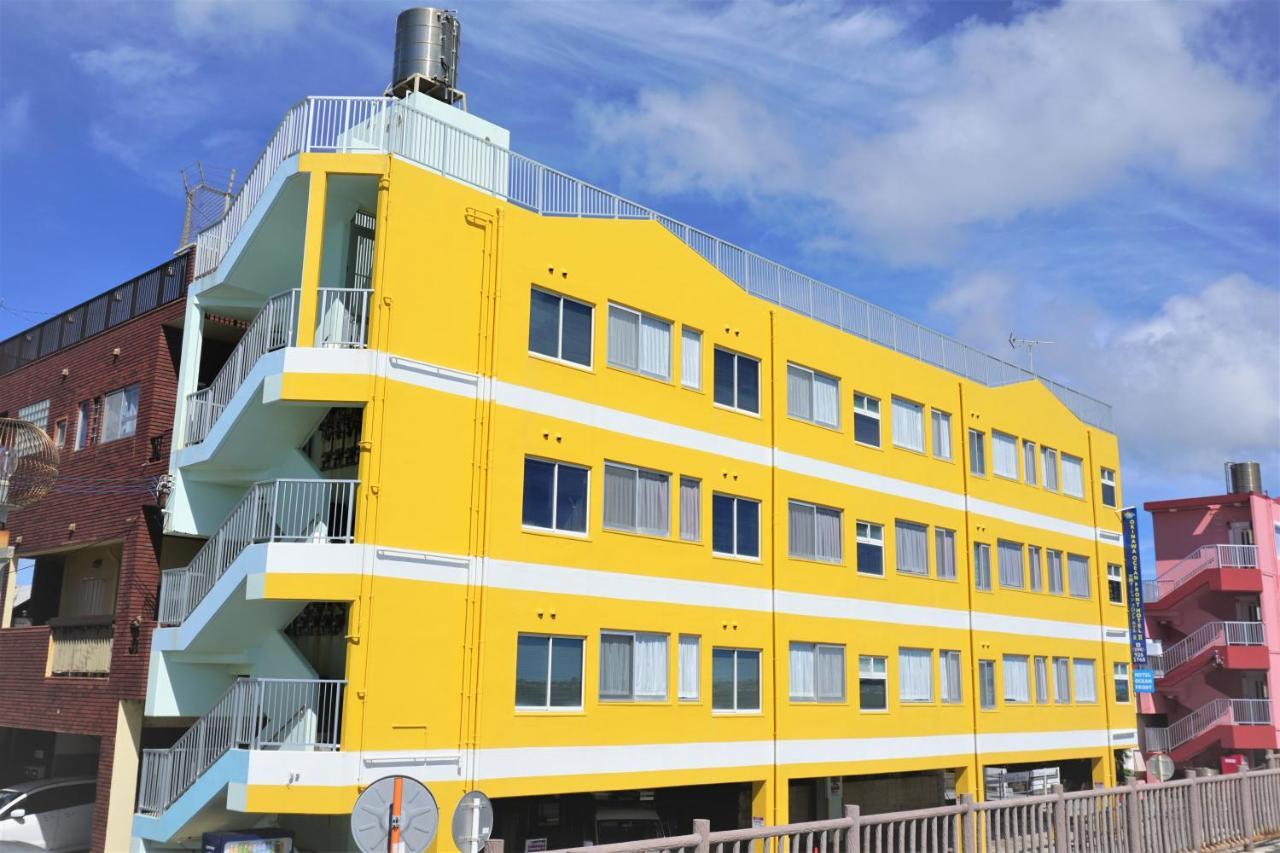 Hotel Okinawa Ocean Front Chatan Esterno foto